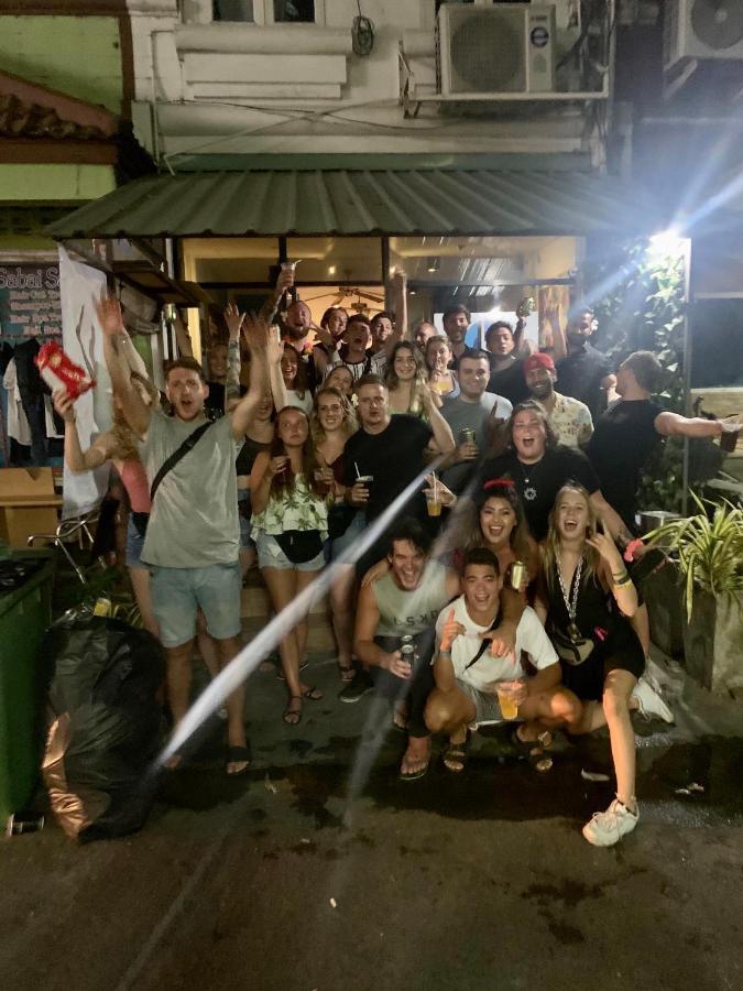 Хостел Bodega Phuket Patong (Adults Only) Экстерьер фото